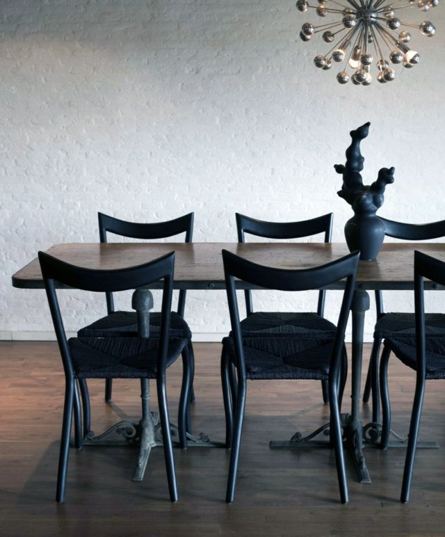 Esszimmer Set moderner Kronleuchter Rattan Stühle Holz Tisch