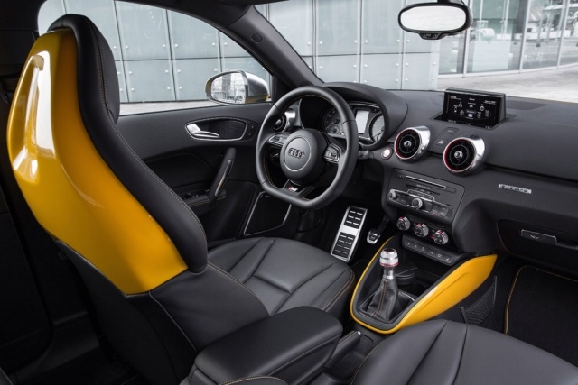 S1 Sportback 2014 interieur gelb akzent 