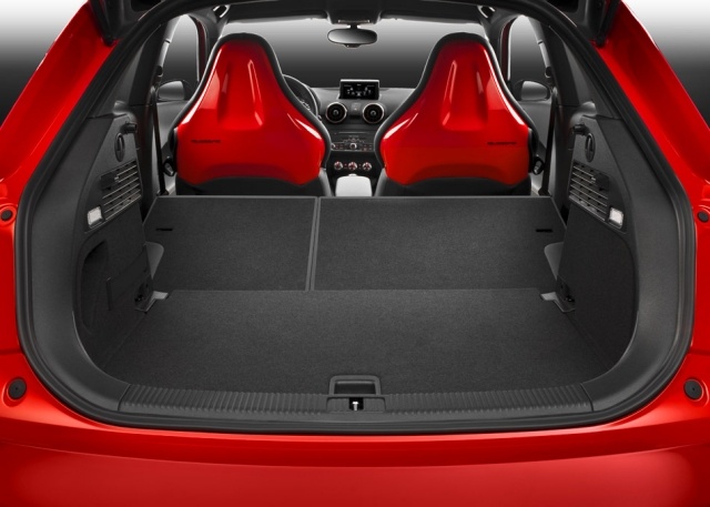 Audi S1 2014 kofferraum rot lack