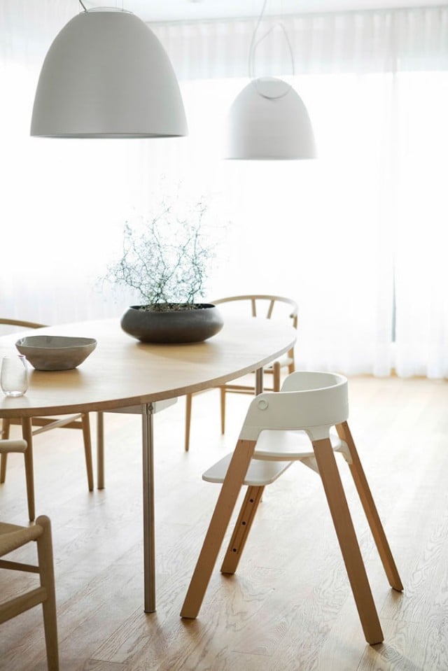 Design esszimmer basis tisch stühle zusammen sitzen