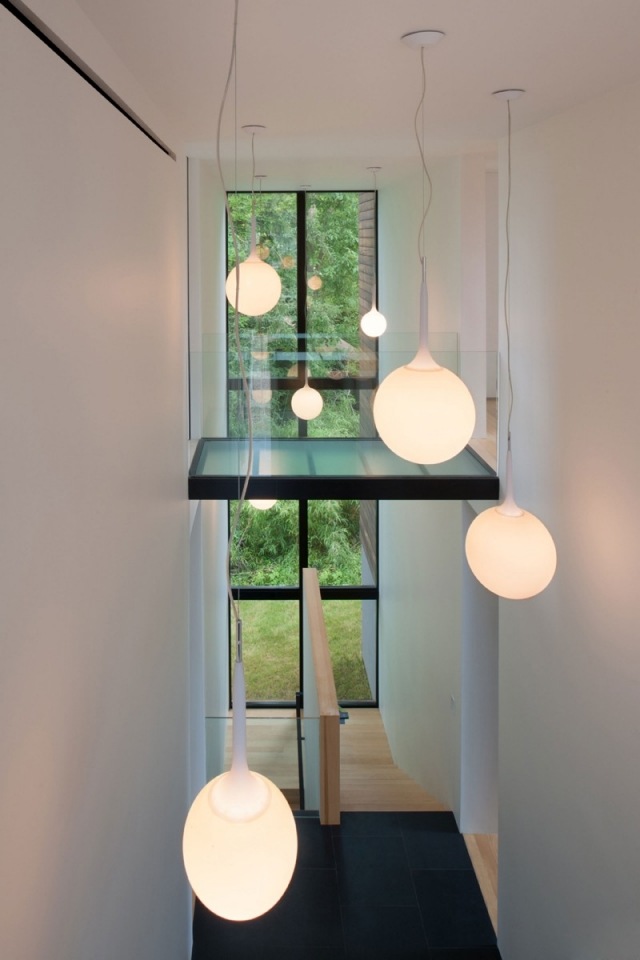 Wohnraum Beleuchtung mit LED modernes lebensgefühl kugelförmige lampen
