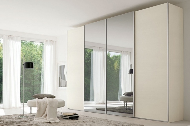 Kleiderschrank weiß Design-schwebetüren Spiegelauflage mitteltür