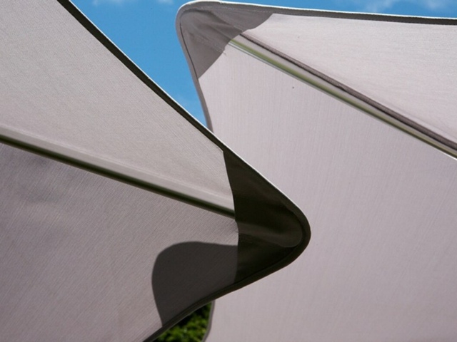 Terrasse Sommer Sonnenschirm italieniche Firma Design hochqualitativ