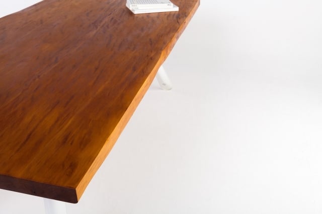 Tisch aus Holz-Naturholz hart-holz neuseeland Kauri Holzano-Design