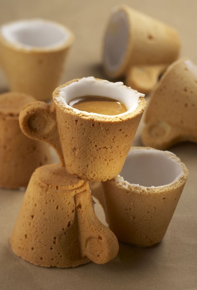 essbare Kaffeetasse aus Keks von-Lavazza entwurf