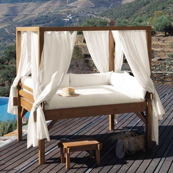hochbett relax möbel outdoor terrasse himmelbett weiß stoff