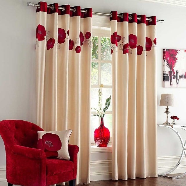 ideen für gardinen blumen rosa rot kontraste setzen dekoration