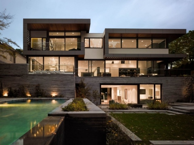 modernes einfamilienhaus toronto pool hinterhof nachtbeleuchtung