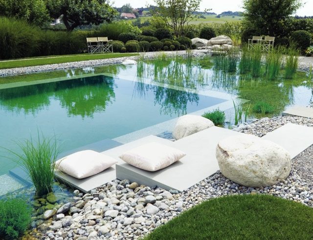 Gestaltung Ideen Stein Kies Terrasse Wasserpflanzen