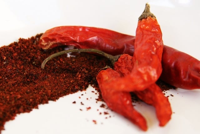 nahrungsmittel gesund chili pulver rote schoten