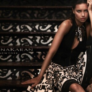 neue Kollektion Frühling Sommer Frauenmode Donna Karan Adriana Lima