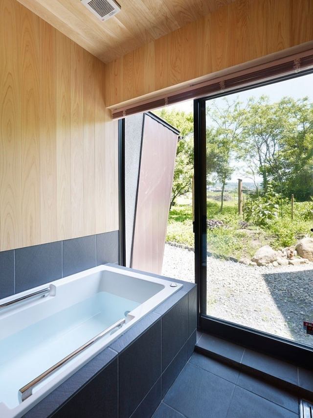 passivhaus japan bad panoramafenster hintehof