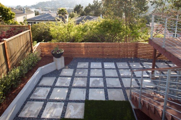 pflastersteine terrasse schön blick pflanzen frisch ideen interessant