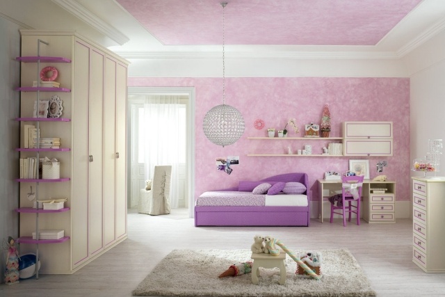 rosa mädchenzimmer-farben einrichtung mit hochwertigen möbeln schlafcouch