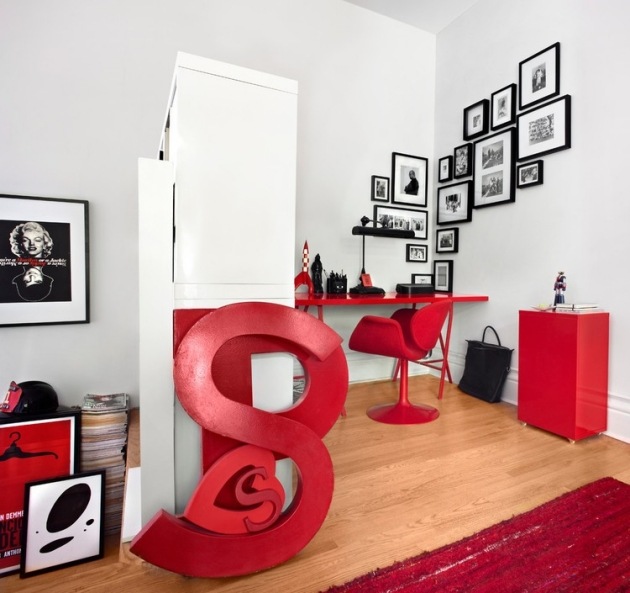 Arbeitsraum-Einrichtung-ideen-weiß-Rot-Farbkombi-Wanddeko-Familienbilder