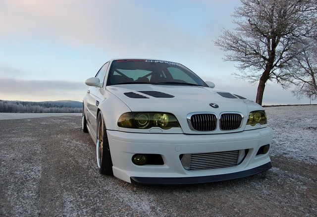 Bmw-M3-E46-Tuning-weiss-farbe