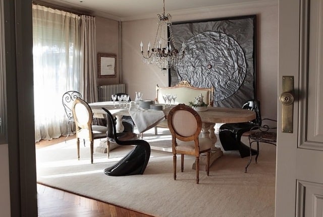 Eklektischer Stilmix-Ideen Esszimmer-Möbel Design Klassiker verschiedene Epochen