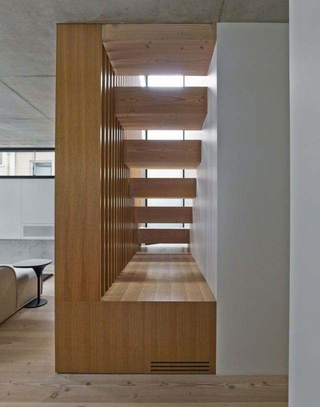 integriertes Bücherregal modern massiv Gestaltungsideen