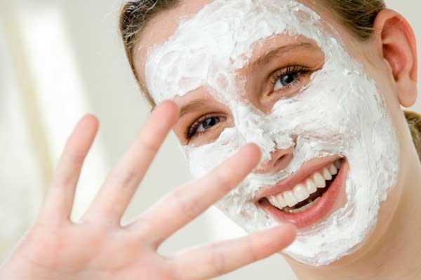 Naturprodukt-Joghurt-Gesichtspflege-Tipp-rückfetten