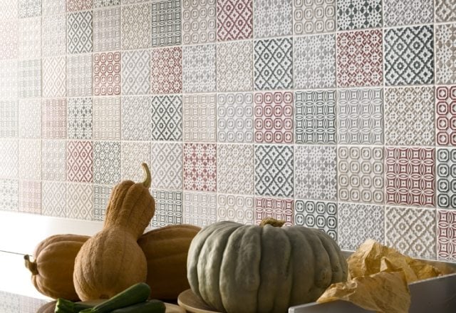 Keramikfliesen-orientalische-Muster-Küchenrückwand-Verkleidung-batiktot