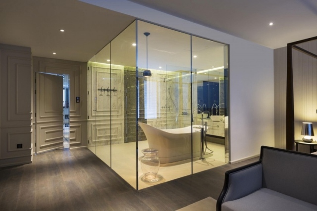 Separates Badezimmer Glaswände Designer Wanne mit Rückenlehne