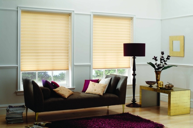 Wohnzimmer einrichten Sonnenschutz Sichtschutz Tagesbett