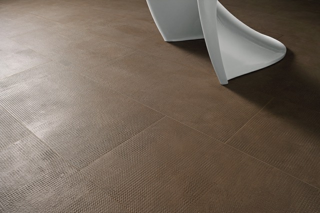 Bodenbelag italienisch dunkelbraune Farbe schönes Design