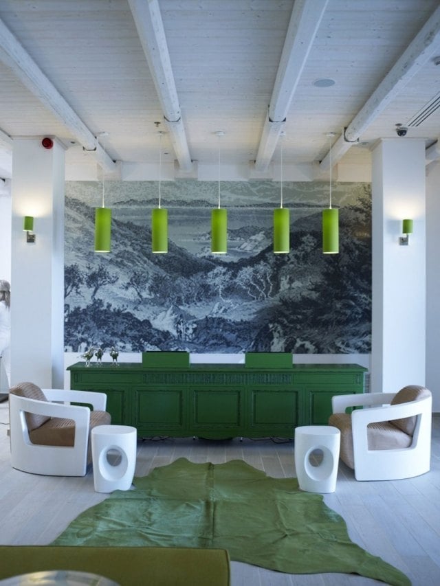 Sessel-Weiß-teppich-grün-modern-Salvator-Villen-Spa-Hotel-Parga