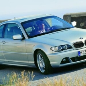 silber-Gebrauchtwagen-unterwegs-BMW 3er Serie 1998 2005