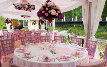 Gartentisch-Tischdecke-Hochzeit-Baldachin