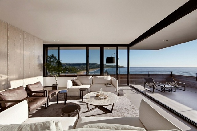 modern einrichten Möbel weiße Farben Balkon