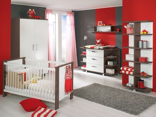 babyzimmer möbel modern holzfurnier weiß rote akzente