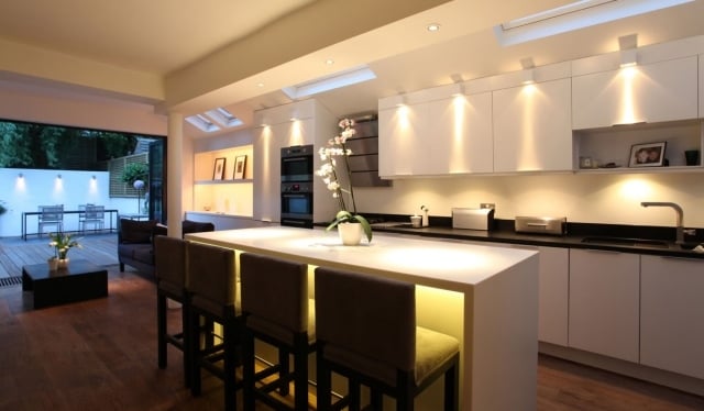 beleuchtung in der küche modern elegant stil ideen