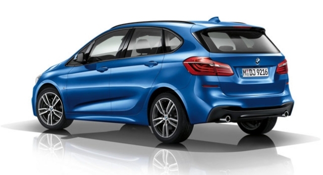 blau-seite-hinten-BMW-2-Series