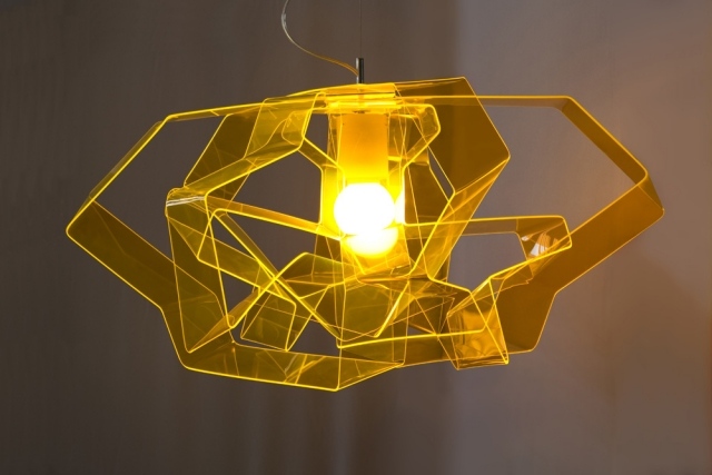 filigrane-kunststoff-leuchte-Lasso-Lampe-dookke-design