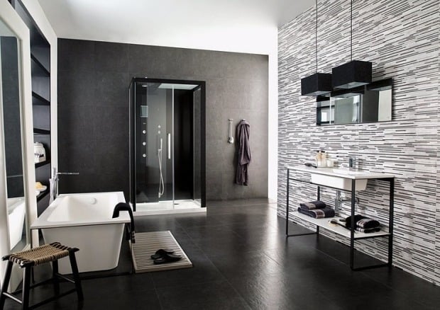 modern-badezimmer-schwarz-weiß-farbschema-dekorative-wandfliesen-keramikwanne
