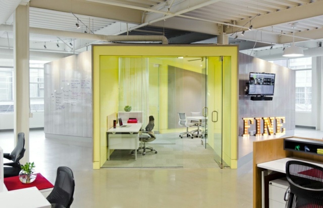  Ideen Büro gelbe Wand Glas Tür Boora Architects