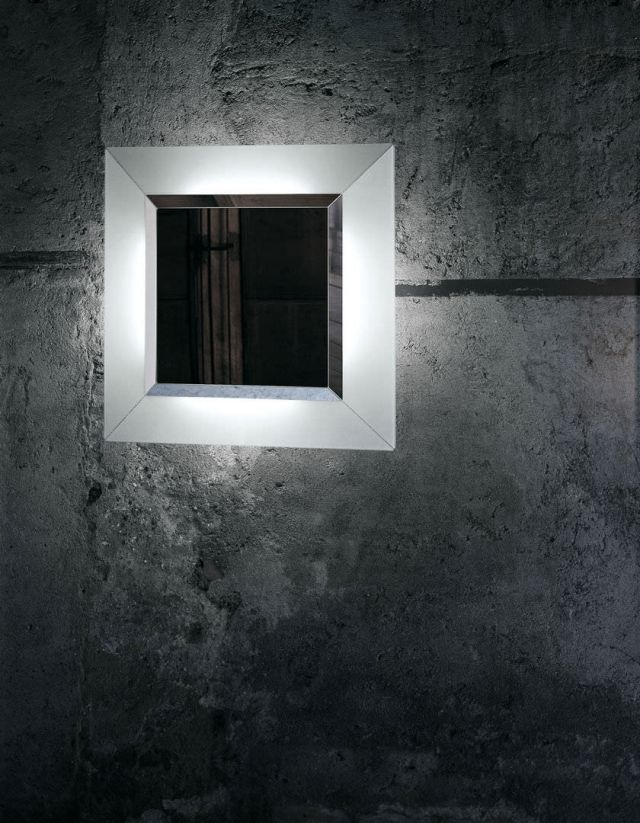 moderner wandspiegel beleuchtung quadrat LLM Nanda Vigo