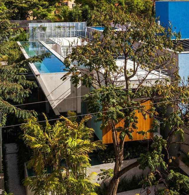 modernes Haus Architektur minimalistisch Pool Dach Terrasse