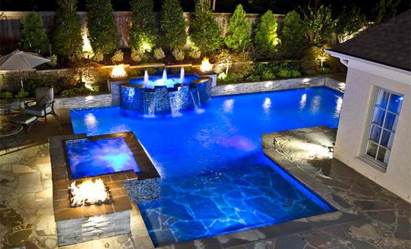 pool design modern nacht beleuchttung feuerstelle quadrat