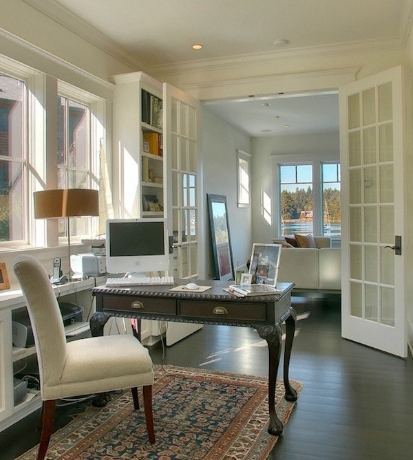 Fenstertüren-Flügeltür weiß-gestrichen home-office ideen einrichten