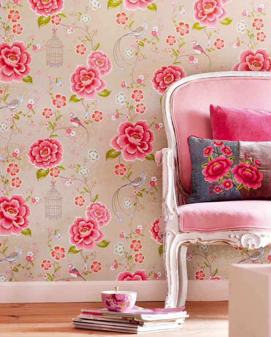 wohnzimmer tapeten ideen floral beige rosa romantisch amina