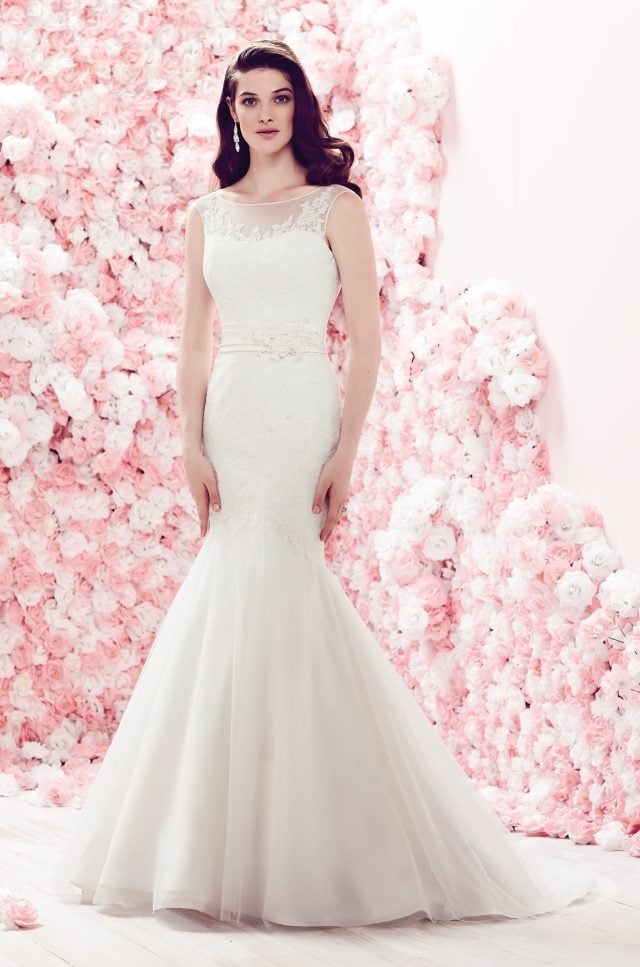 Brautmode-Kollektion-paloma-blanca-Brautkleid Mode-Couture-mikaella-bridal