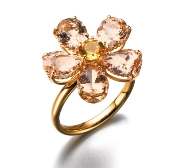 Dolce-Gabbana-Schmuckkollektion-sizilianisch-inspirierte-Modelle-Ring-Blume