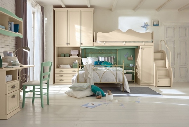 Ideen-Kinderzimmer-Hochbett-Treppen-mit-Stauraum-Einzelbett-Metallgestell-dekorativ