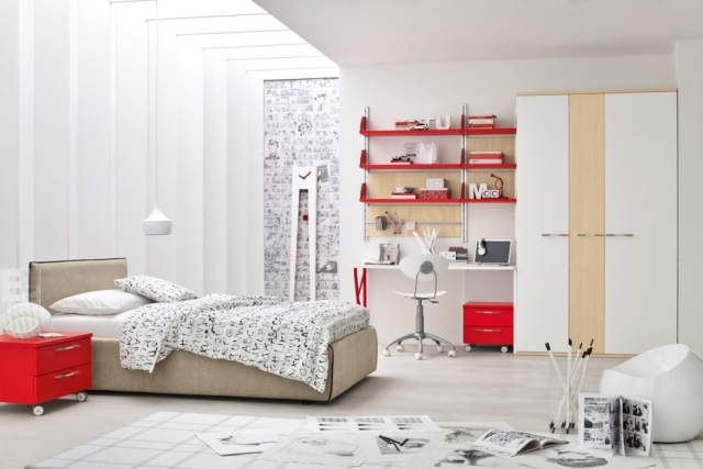 Individuelle-gestaltung-Teenager-Zimmer-Standuhr-Design-Polsterbett-beige-rote-elemente
