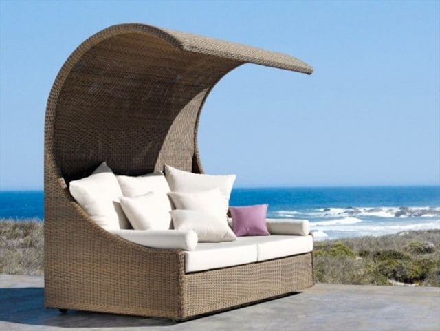 Loungebett-Relax-Sofa-mit-Sonnensegel-Rattan-Gartenlounge-orlando-manutti