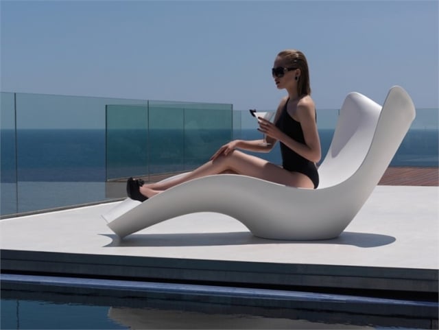 Loungesessel moderne Formgebung outdoor Karim Rashid-Surf-vondom exklusiv