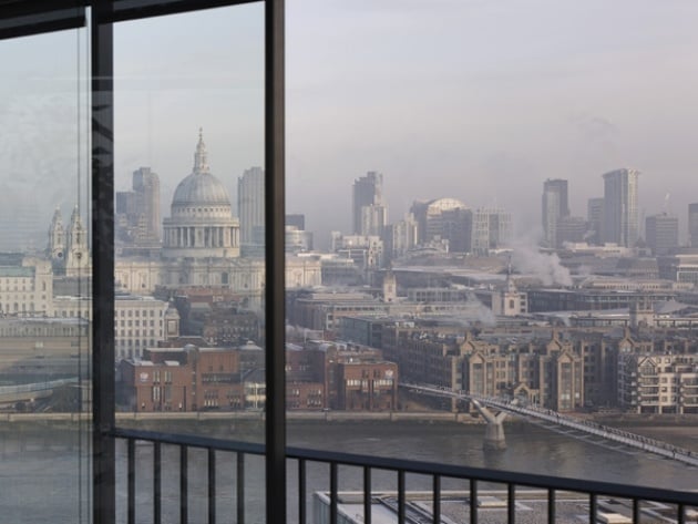 Luxus-Maisonette-Appartement-am-Ufer-der-Themse-London-Panoramablick