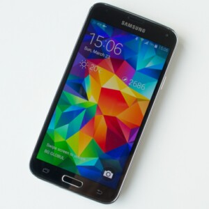 Samsung Galaxy S5 neues Modell Handy Test Display